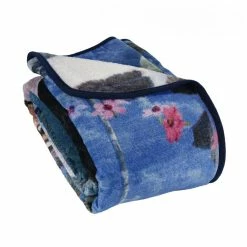 Nemcor Disney Encanto Kids Oversized Blanket, (60x90) 11 Nemcor Disney Encanto Kids Oversized Blanket, (60x90) -KidKraft store 042B7981 5