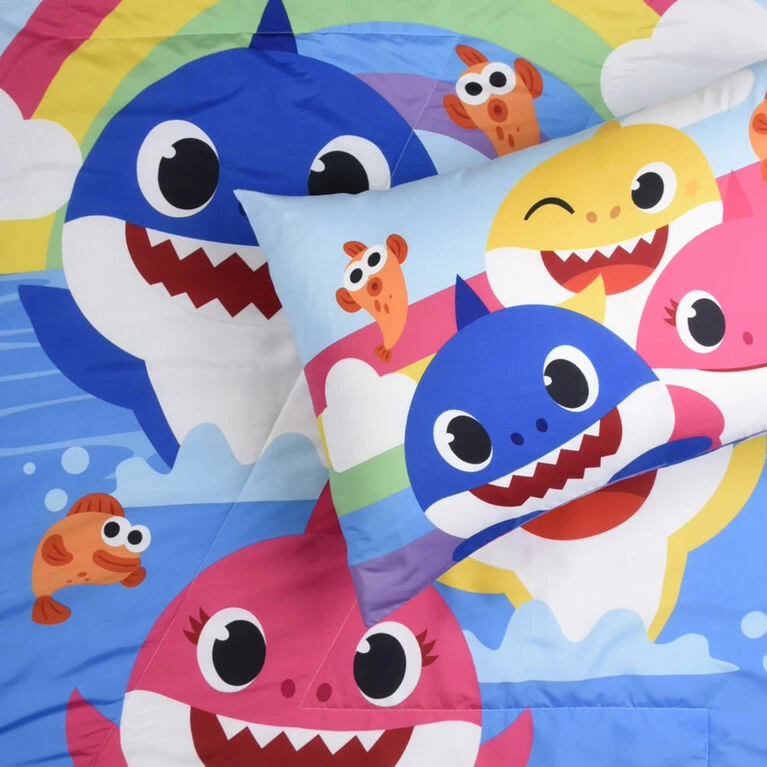 Nemcor Baby Shark 2-Piece Toddler Bedding Set Including Comforter And Pillowcase 8 Nemcor Baby Shark 2-Piece Toddler Bedding Set Including Comforter And Pillowcase - Image 6