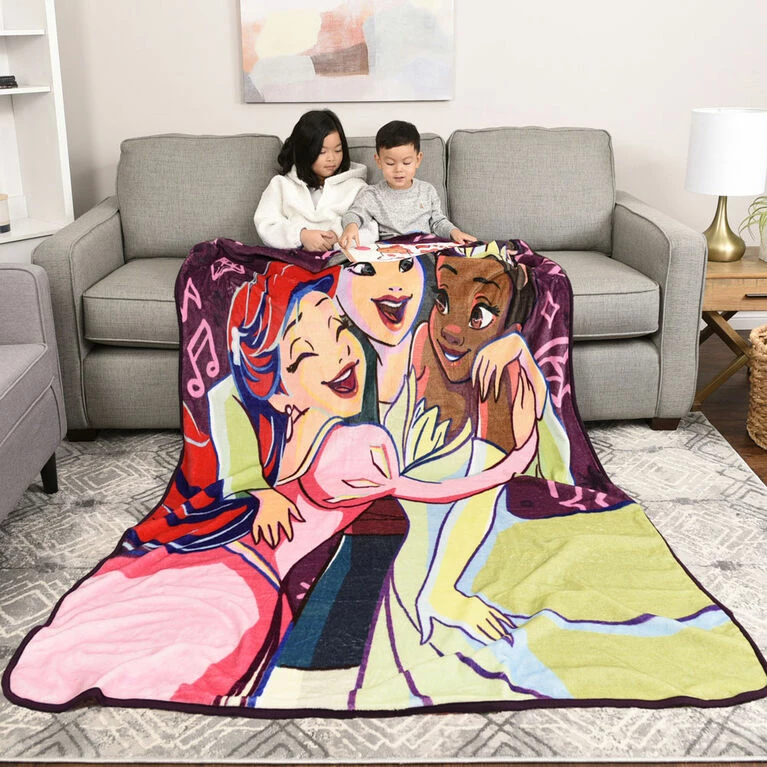 Nemcor Disney Princess Kids Oversized Blanket, (60x90) 5 Nemcor Disney Princess Kids Oversized Blanket, (60x90) - Image 3