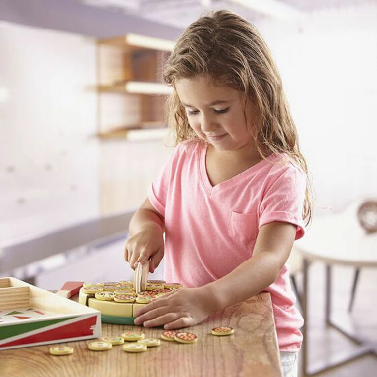 Melissa & Doug Melissa And Doug Wooden Pizza Party Playset 8 Melissa & Doug Melissa And Doug Wooden Pizza Party Playset - Image 6