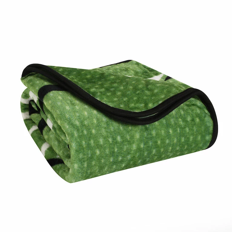 Nemcor NBA Boston Celtics Throw Blanket, 50" X 60" 6 Nemcor NBA Boston Celtics Throw Blanket, 50" X 60" - Image 4